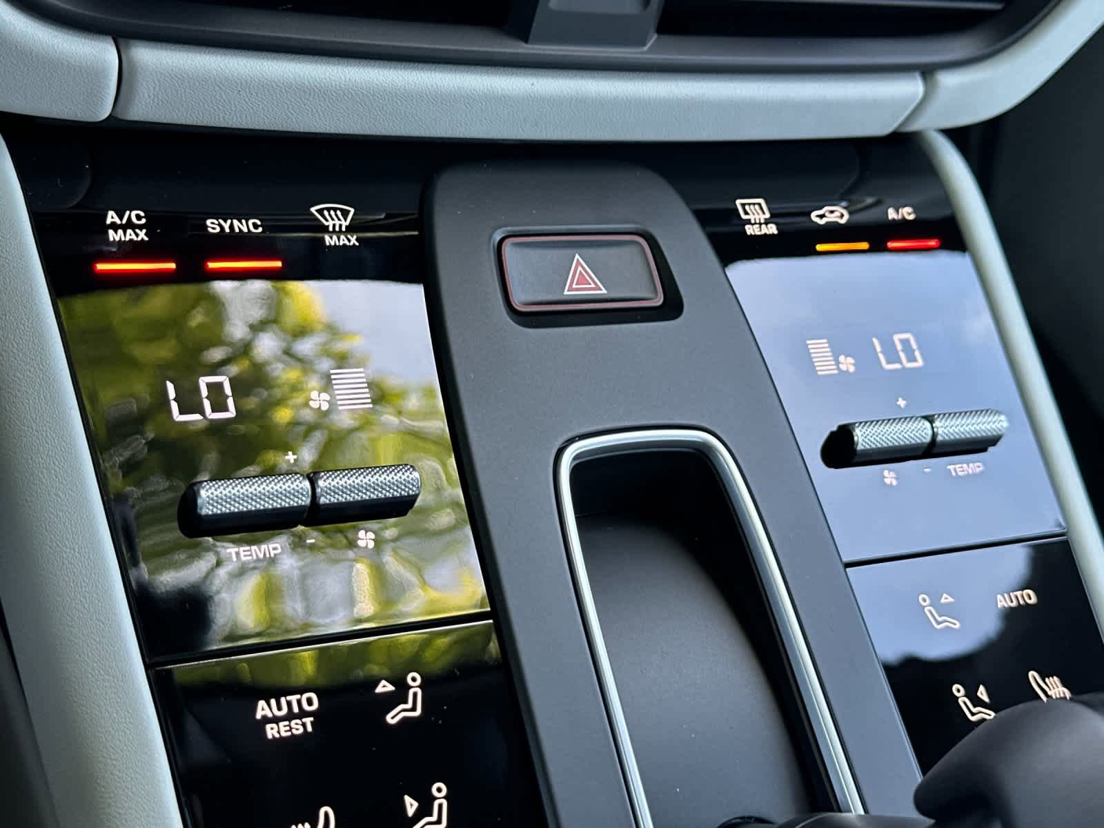 New 2026 Porsche Macan AWD/4WD image 24