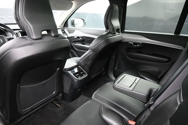 Used 2022 Volvo XC90 T5 Momentum AWD/4WD image 32