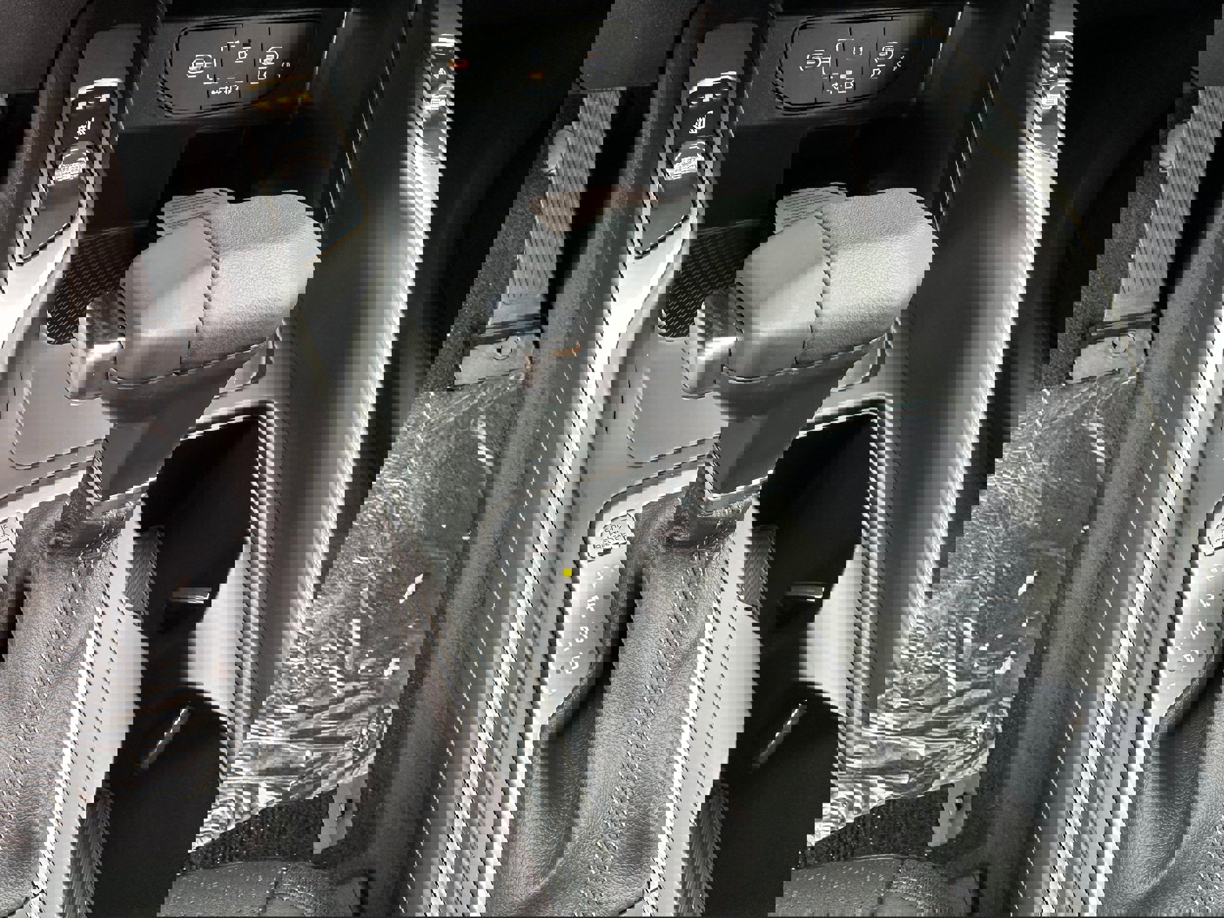 New 2026 Kia Sorento S image 42