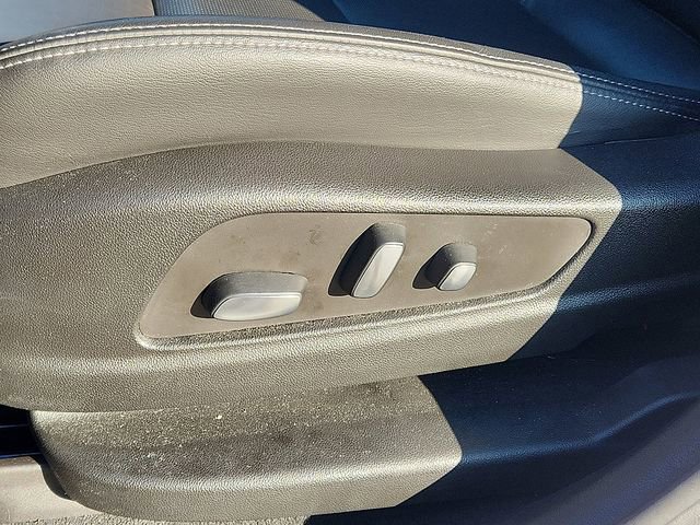 Used 2022 Cadillac XT6 Sport w/ Technology Package image 21