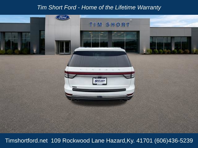 Used 2023 Lincoln Aviator AWD w/ Premium Package image 5