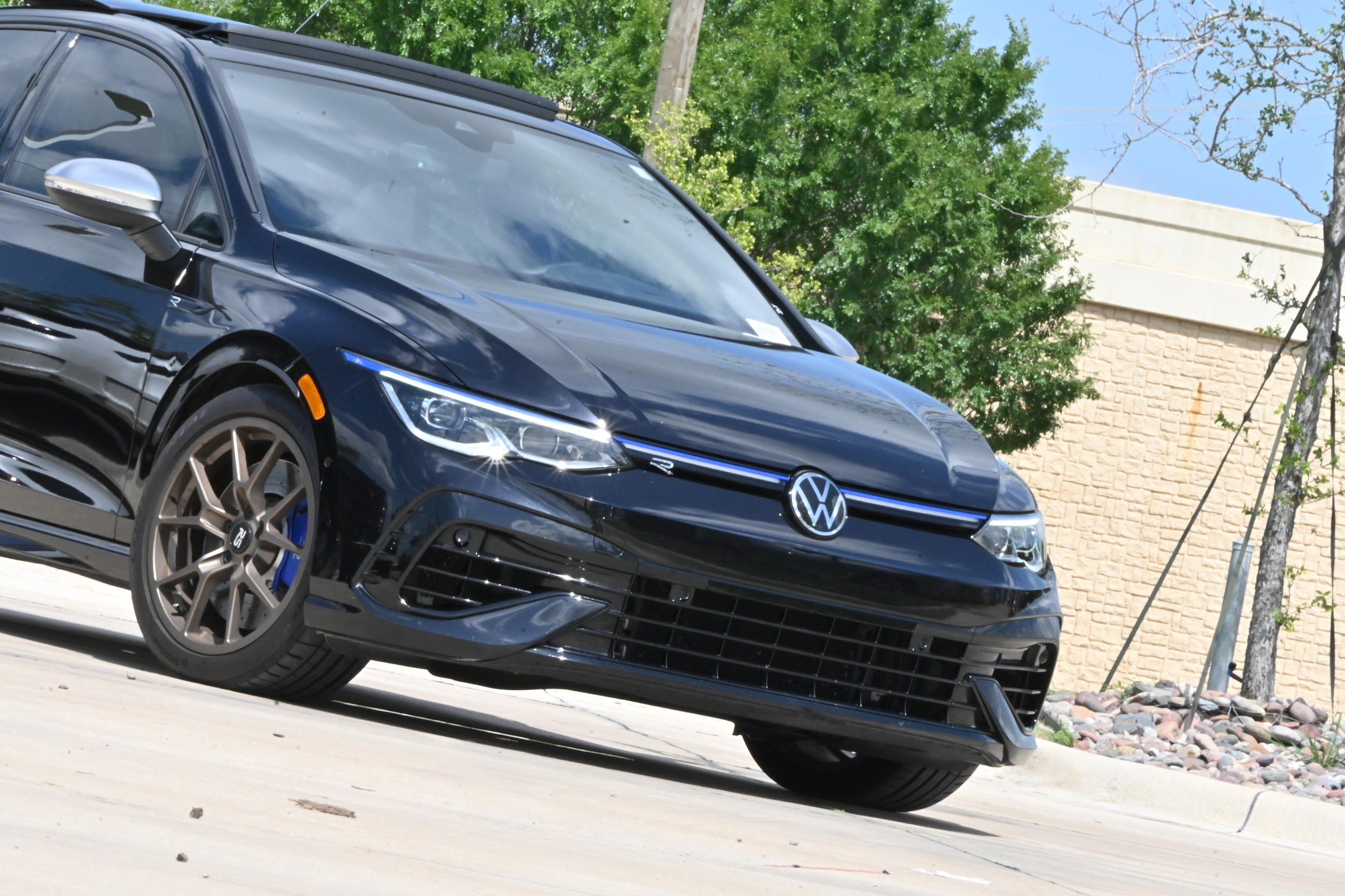 Used 2024 Volkswagen Golf R AWD/4WD image 36