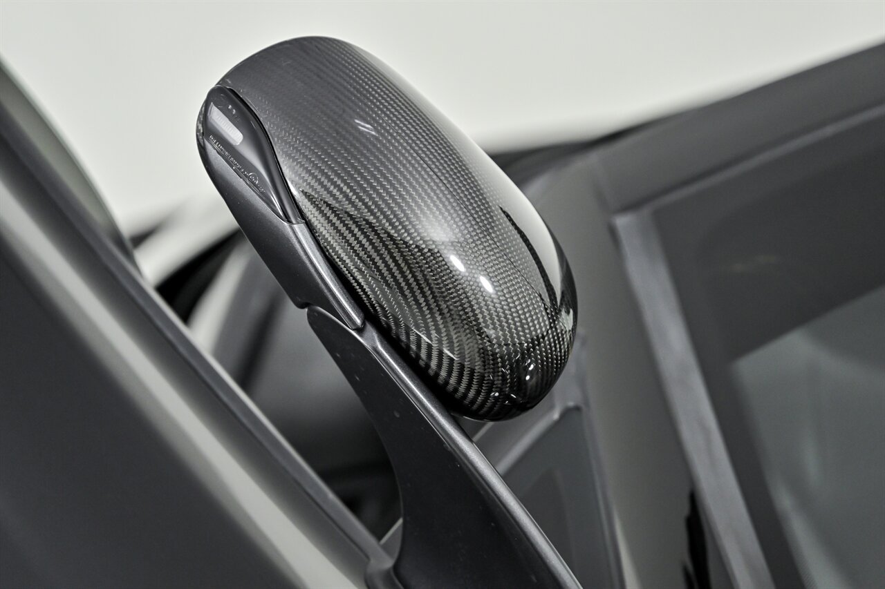 Used 2016 McLaren 650S Spider RWD image 5