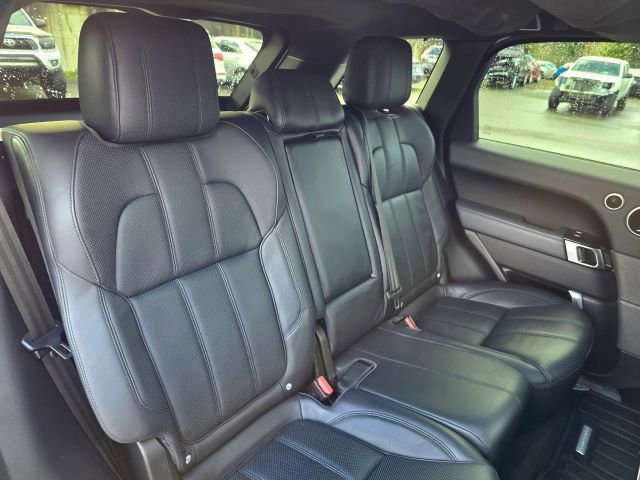 Used 2014 Land Rover Range Rover Sport HSE AWD/4WD image 31