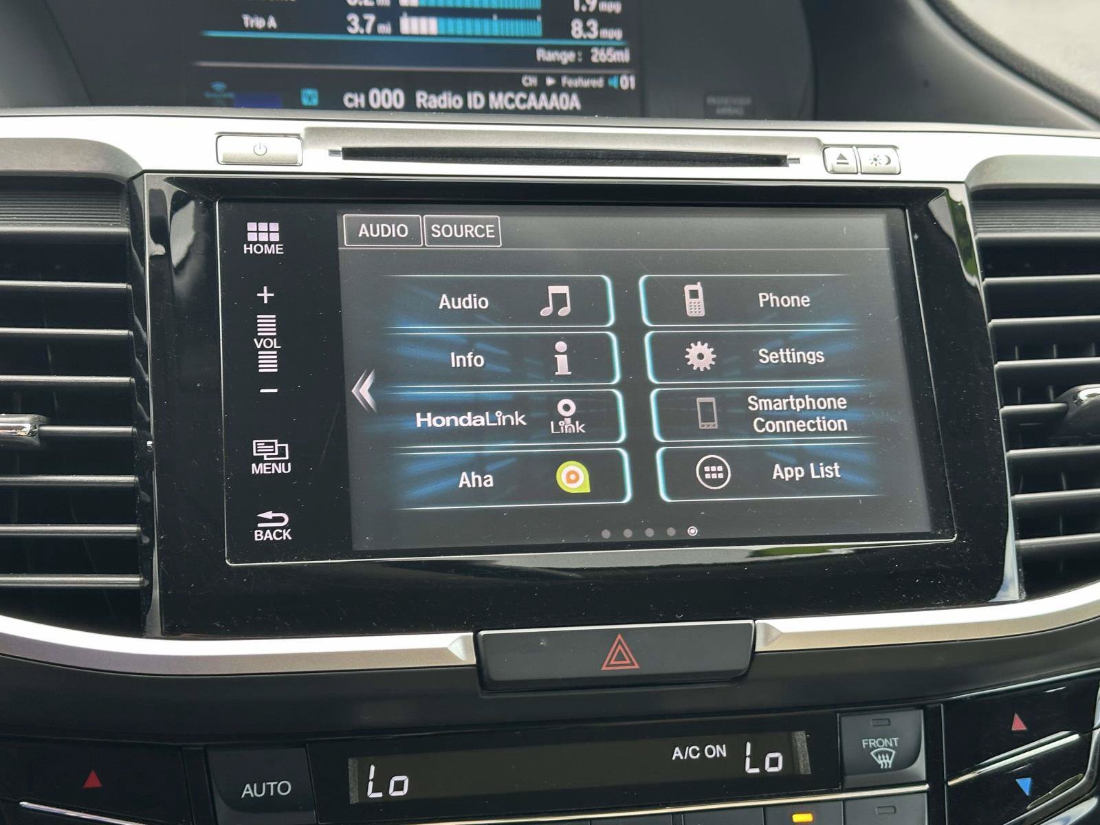 Used 2017 Honda Accord EX image 19