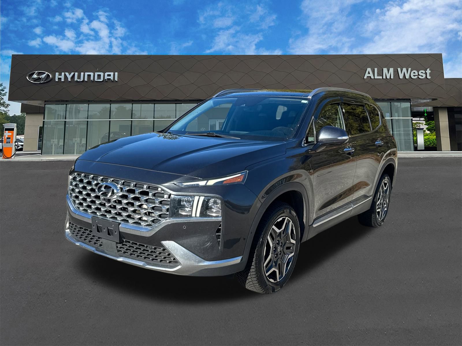 Used 2023 Hyundai Santa Fe Limited image 1