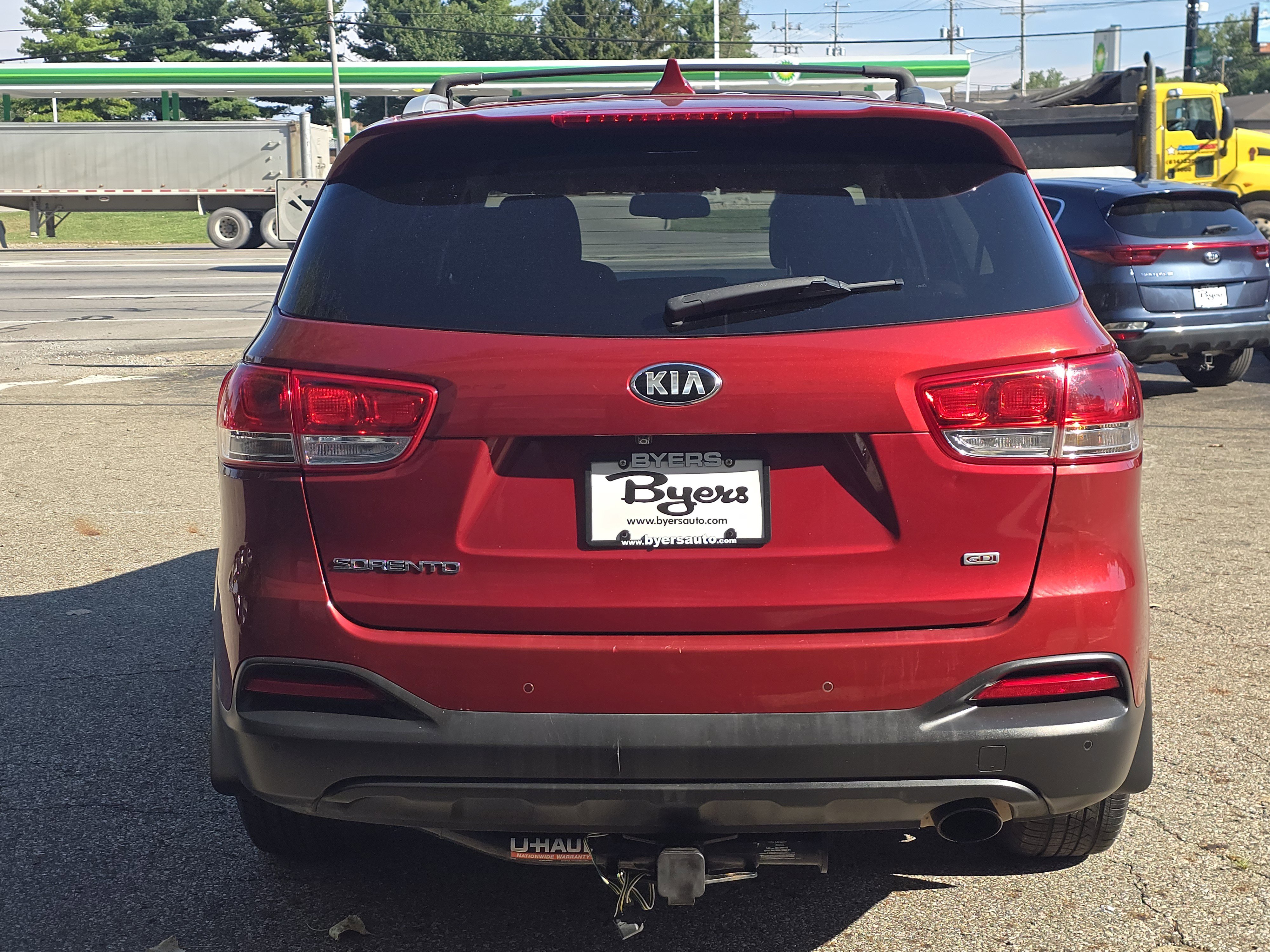 Used 2017 Kia Sorento LX w/ LX Convenience Package image 6