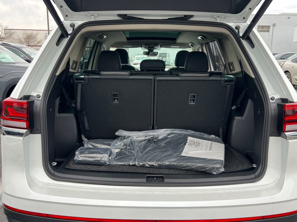 New 2026 Volkswagen Atlas SE image 16