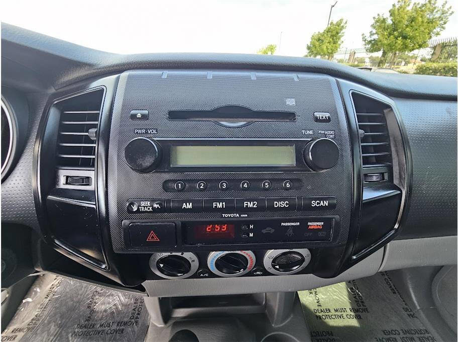 Used 2007 Toyota Tacoma 2WD Regular Cab image 17
