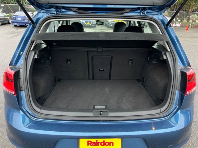 Used 2017 Volkswagen Golf Wolfsburg Edition image 16