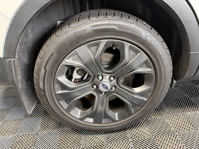 Used 2018 Ford Explorer Sport w/ Equipment Group 401A AWD/4WD image 44
