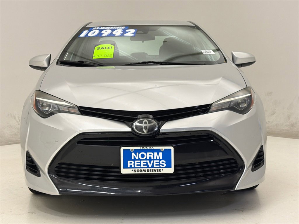 Used 2018 Toyota Corolla LE image 2