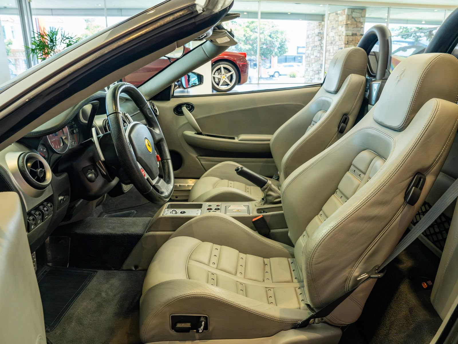 Used 2005 Ferrari F430 Spider RWD image 10