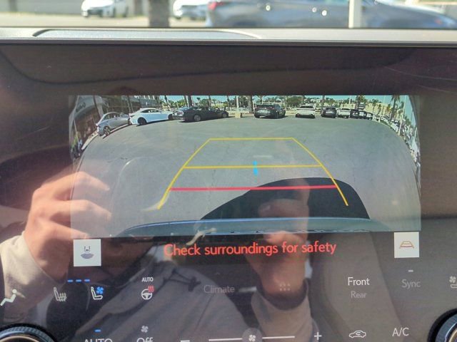 Used 2023 Lexus RX 350h w/ Cold Area Package image 21