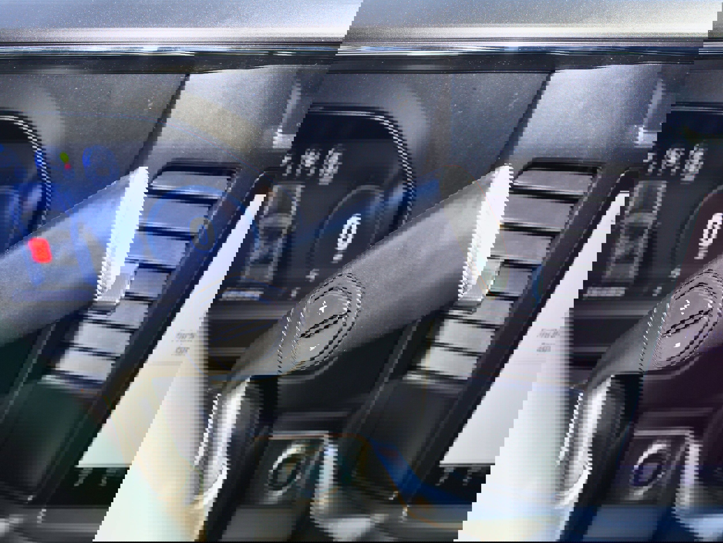 Used 2024 Ford F250 Lariat w/ Sport Appearance Package image 30