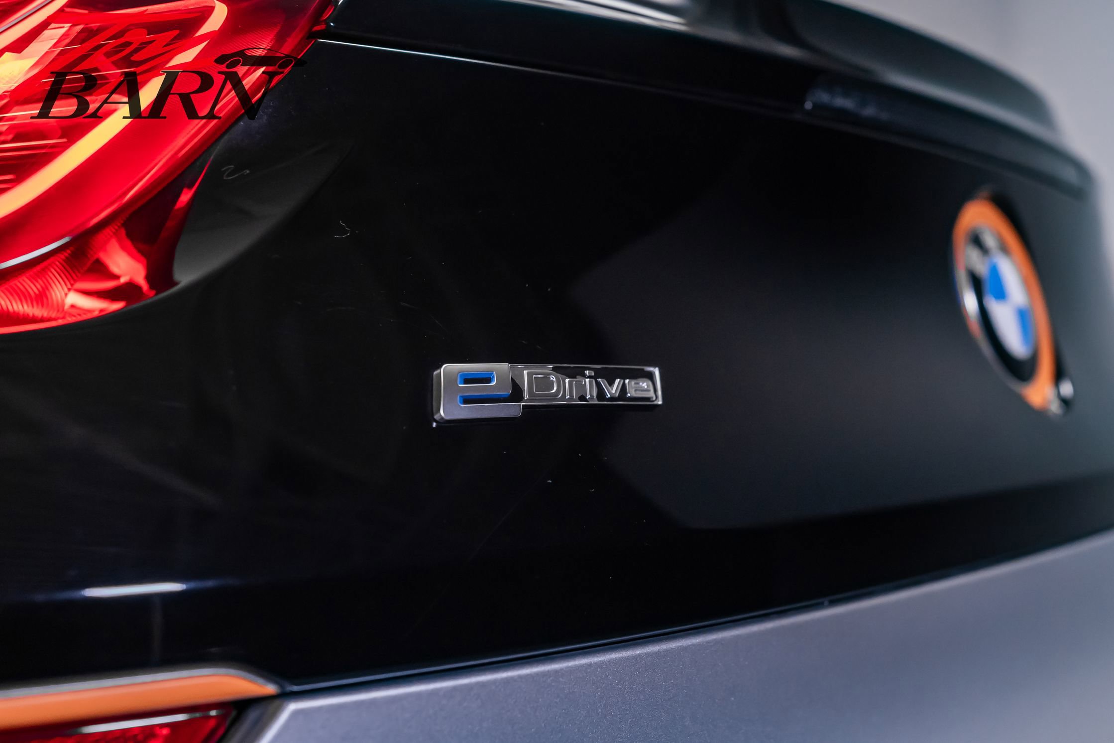 Used 2015 BMW i8 image 13