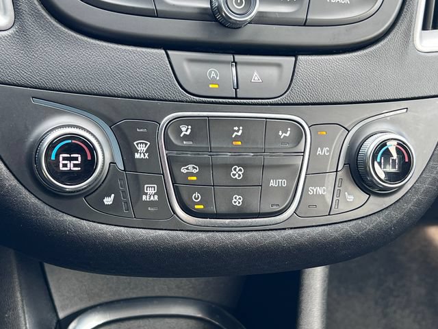 Used 2023 Chevrolet Malibu LT w/ Sport Edition FWD image 21