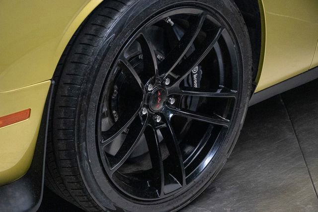 Used 2020 Dodge Challenger R/T Scat Pack w/ Dynamics Package RWD image 8