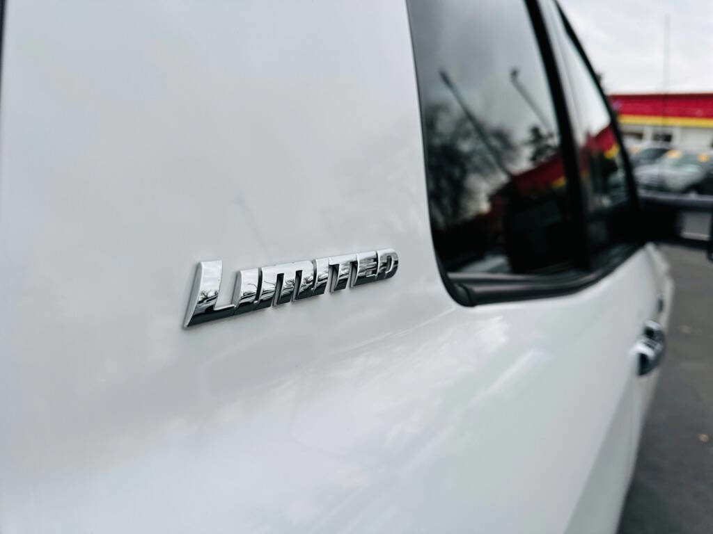 Used 2014 Toyota Tundra Limited image 11
