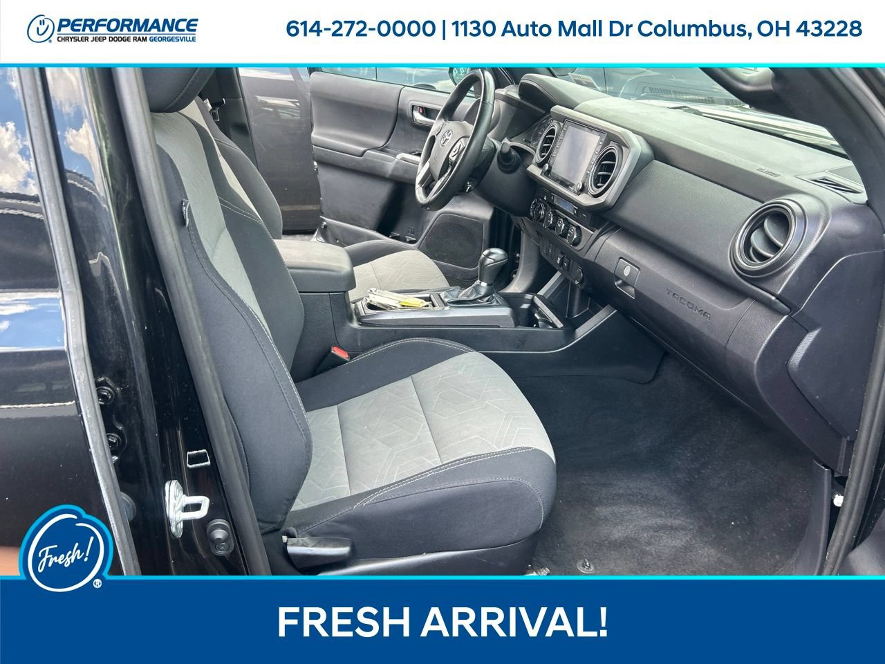 Used 2021 Toyota Tacoma TRD Sport AWD/4WD image 25