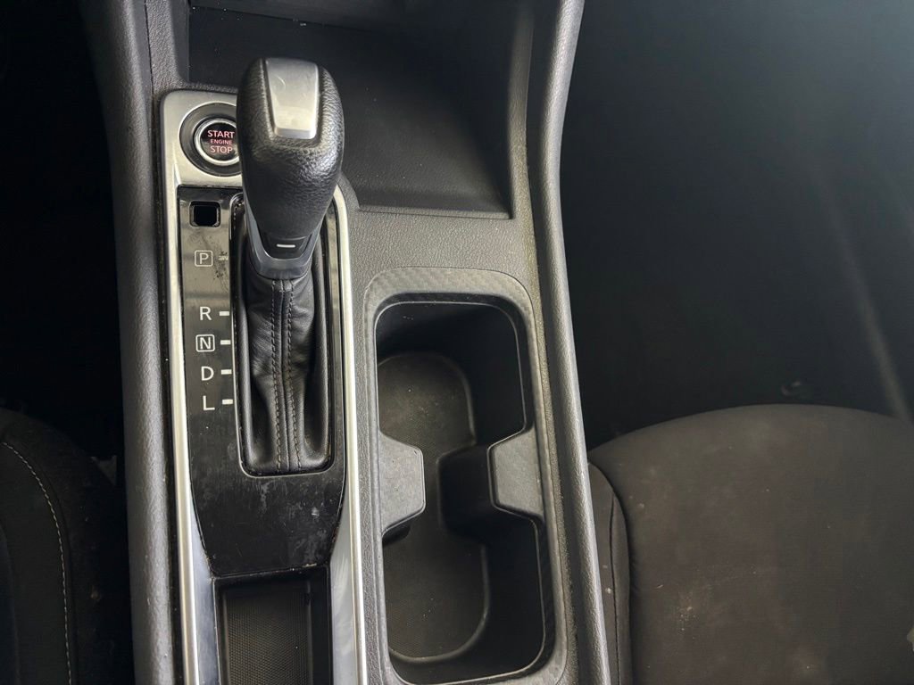 Used 2021 Nissan Sentra SV FWD image 20