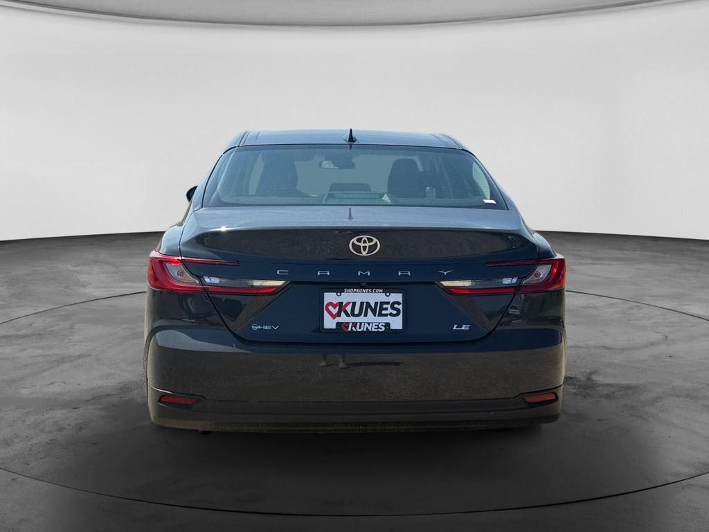 Used 2025 Toyota Camry LE FWD image 8