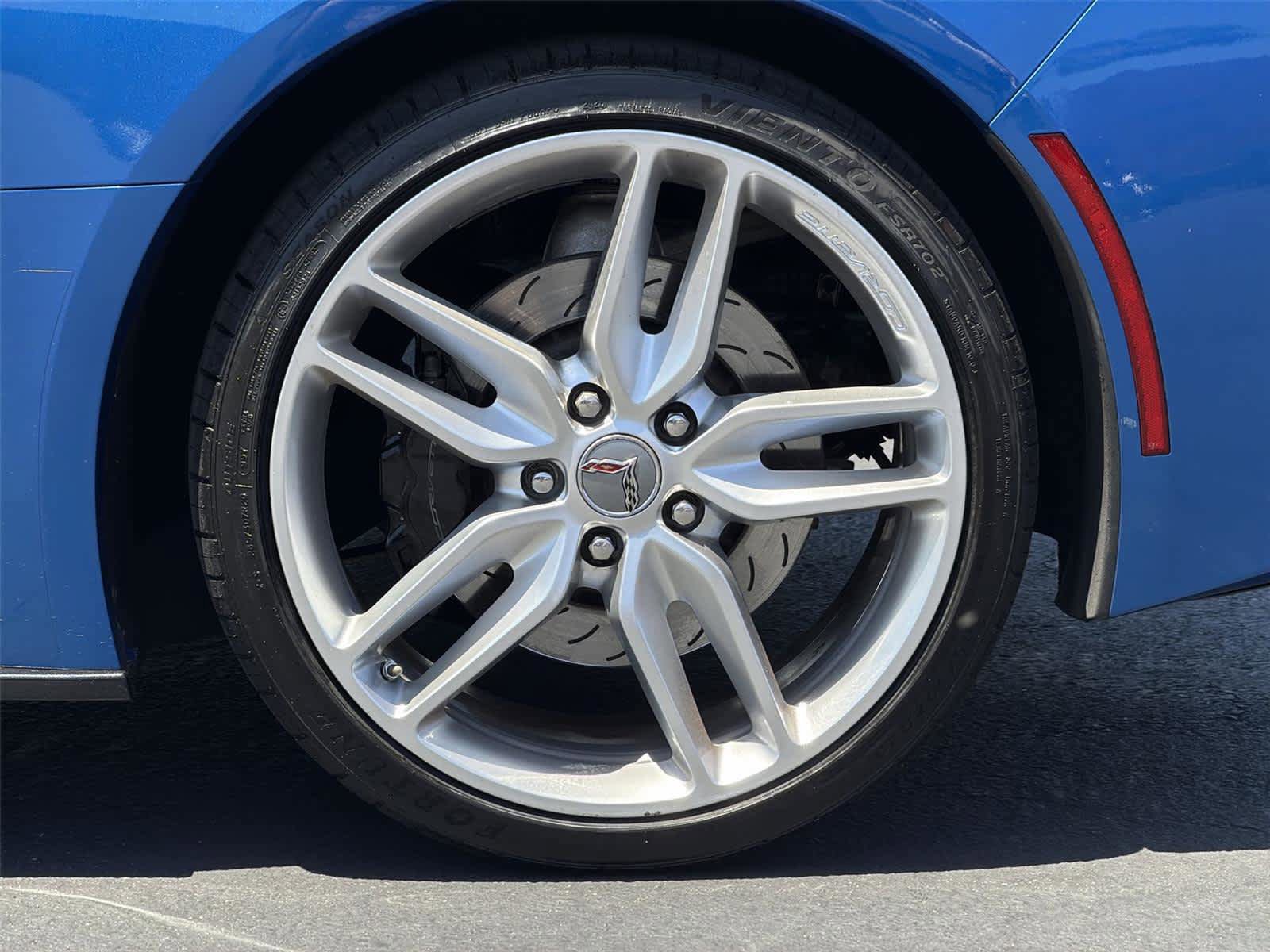 Used 2016 Chevrolet Corvette Stingray Coupe w/ 2LT Preferred Equipment Group RWD image 9