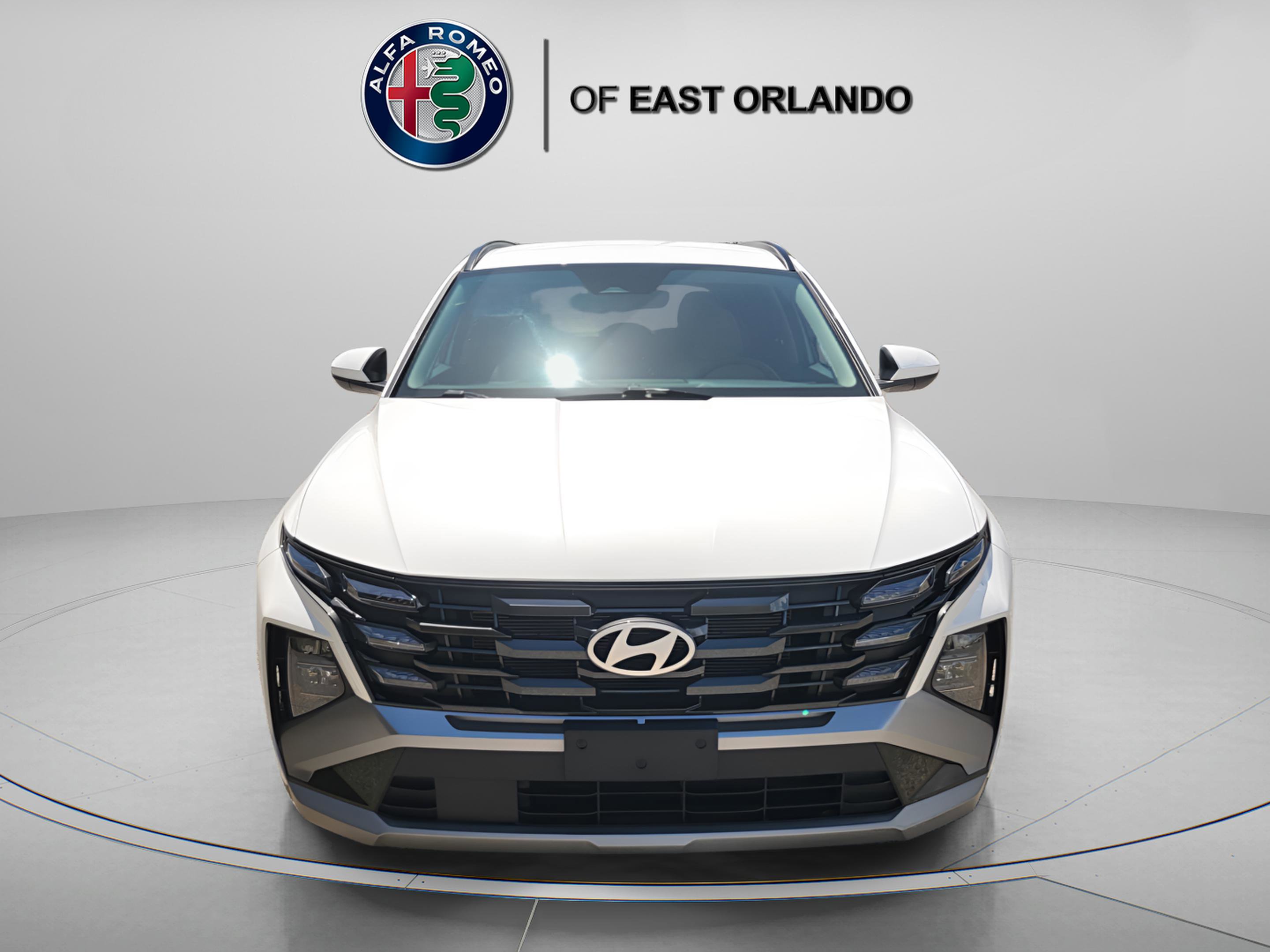 Used 2025 Hyundai Tucson SEL image 2