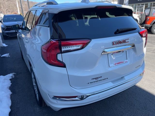 Used 2022 GMC Terrain Denali w/ LPO, Floor Liner Package image 19