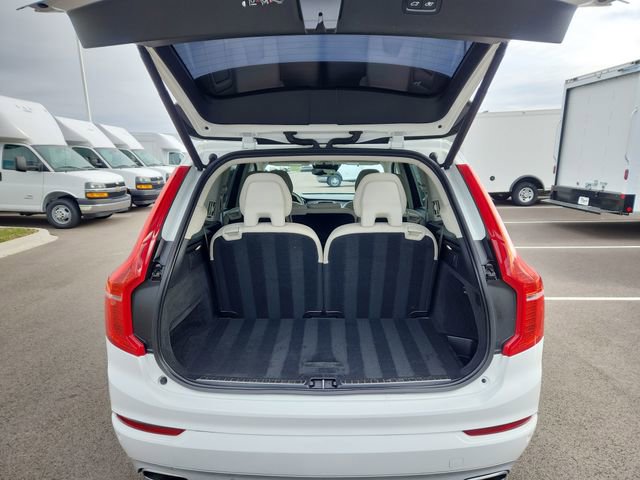 Used 2020 Volvo XC90 T5 Momentum image 30