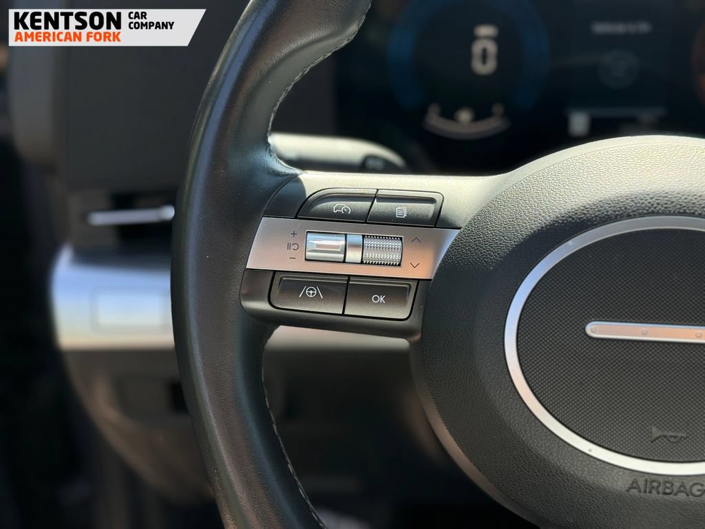Used 2025 Hyundai Kona SEL AWD/4WD image 15