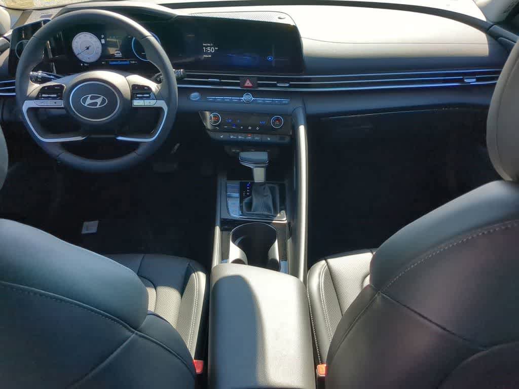 New 2026 Hyundai Elantra Limited image 16