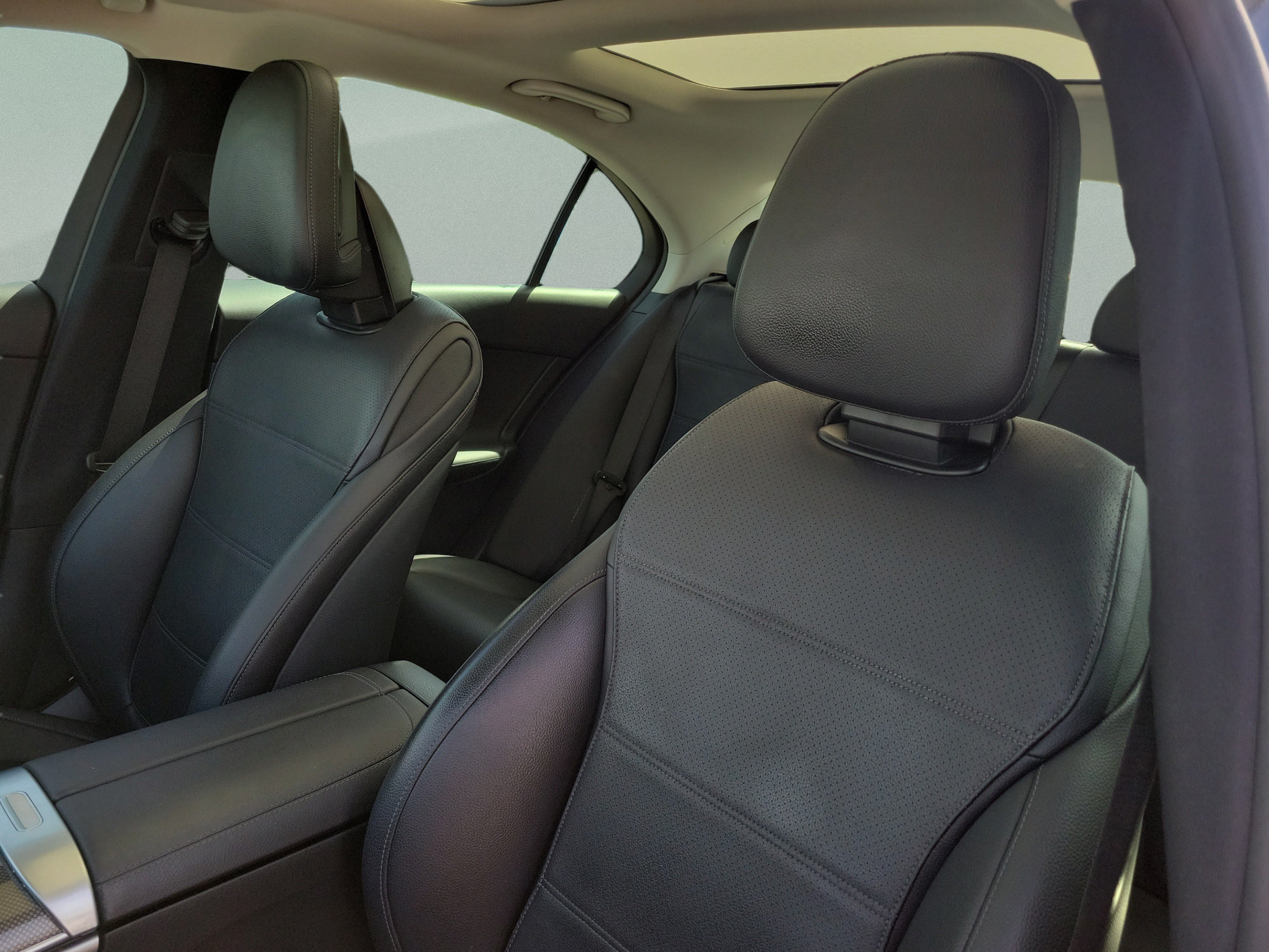 Certified 2022 Mercedes-Benz C 300 Sedan image 18