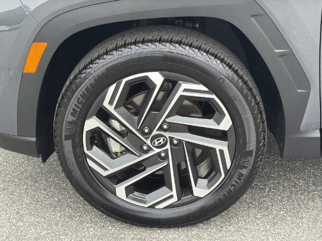 Certified 2025 Hyundai Tucson Limited AWD/4WD image 44