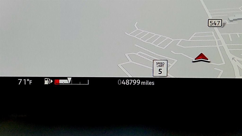 Used 2023 Land Rover Defender 110 X-Dynamic SE AWD/4WD image 17