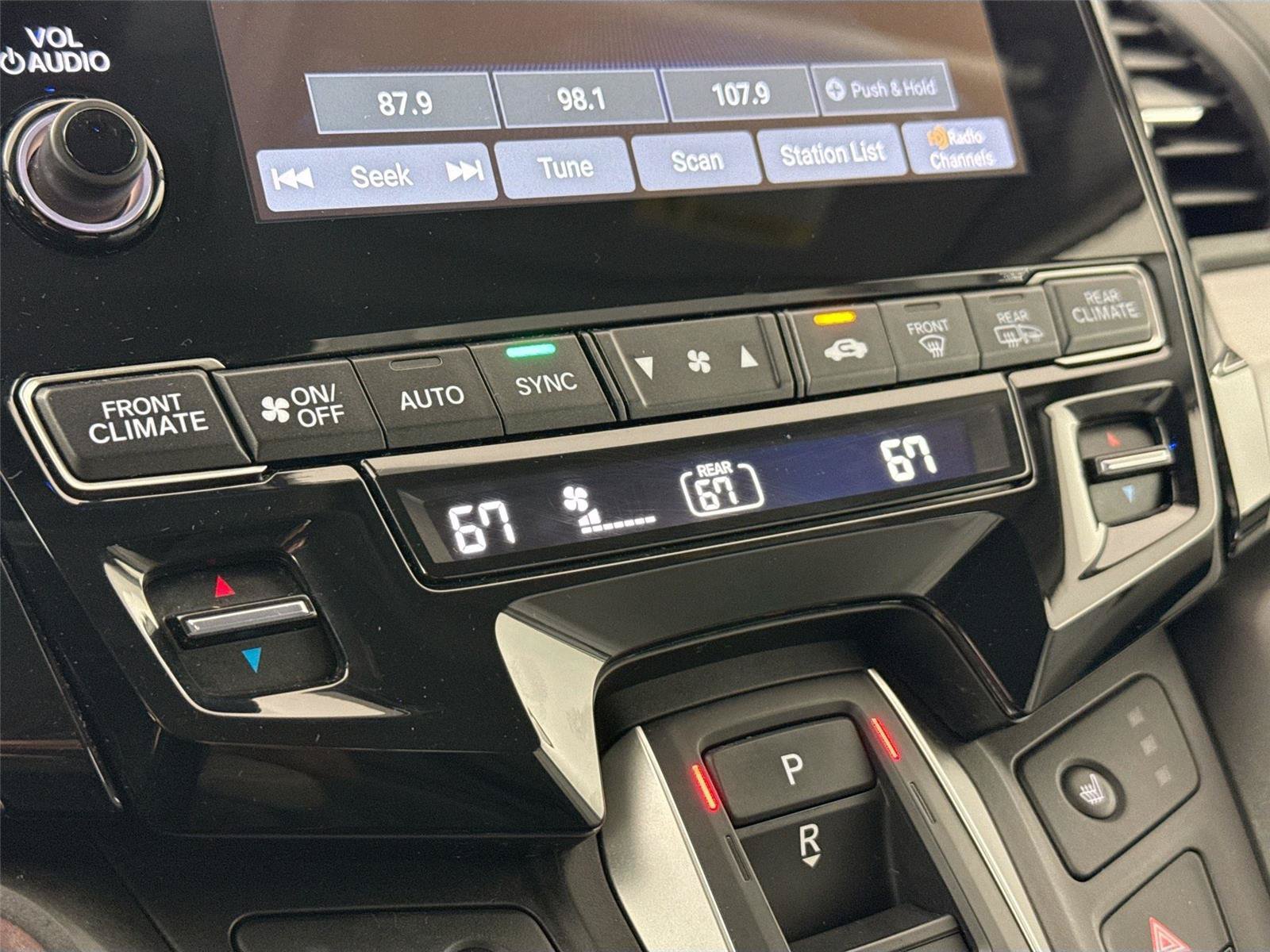 Used 2023 Honda Odyssey EX-L image 26