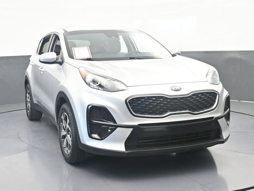 Used 2022 Kia Sportage LX image 9