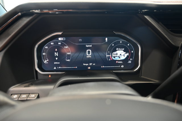 New 2026 GMC Sierra 2500 AT4 w/ AT4 Premium Plus Package AWD/4WD image 35