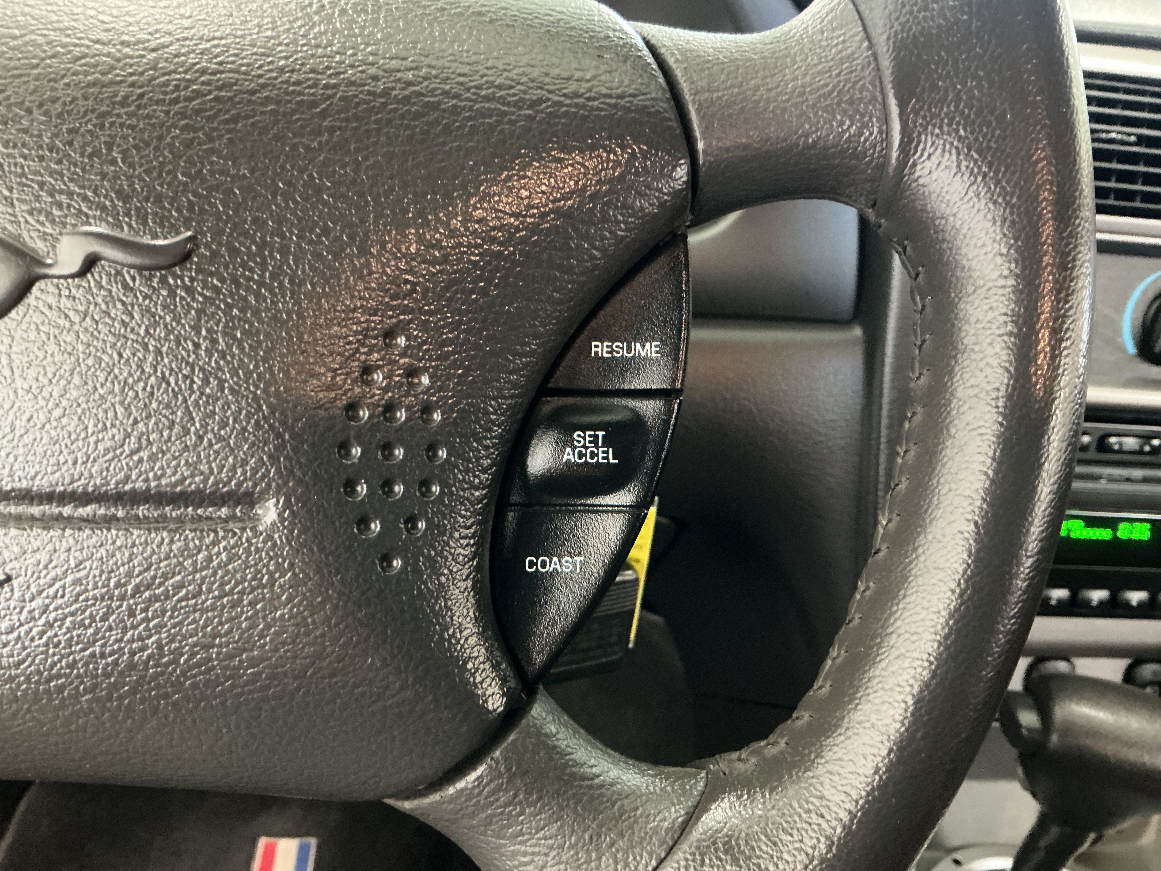 Used 2003 Ford Mustang Mach 1 RWD image 16