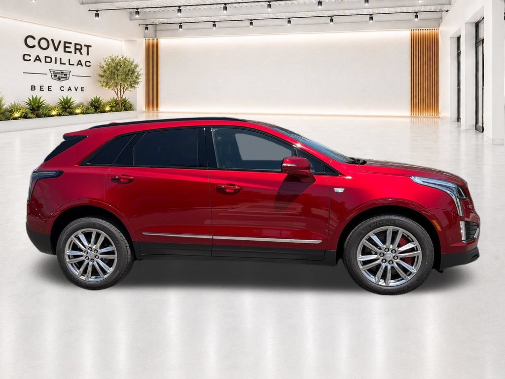 New 2026 Cadillac XT5 Sportv w/ LPO, Floor Liner Package AWD/4WD image 12