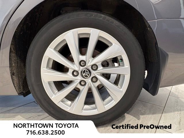 Used 2023 Toyota Camry LE image 29