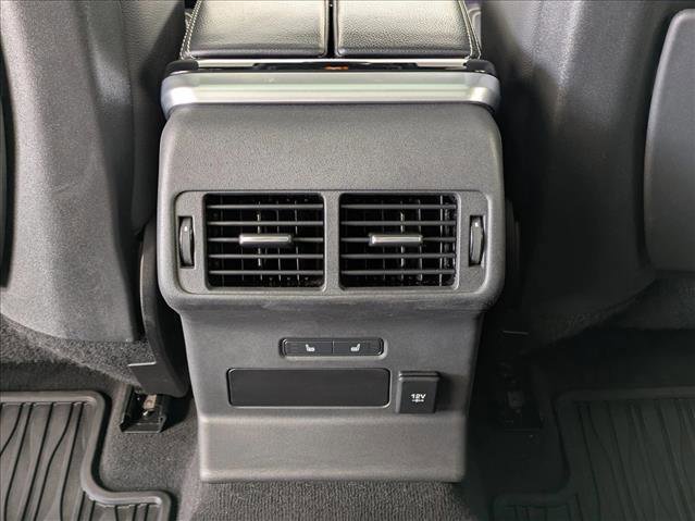 Used 2021 Land Rover Range Rover Velar R-Dynamic S image 20