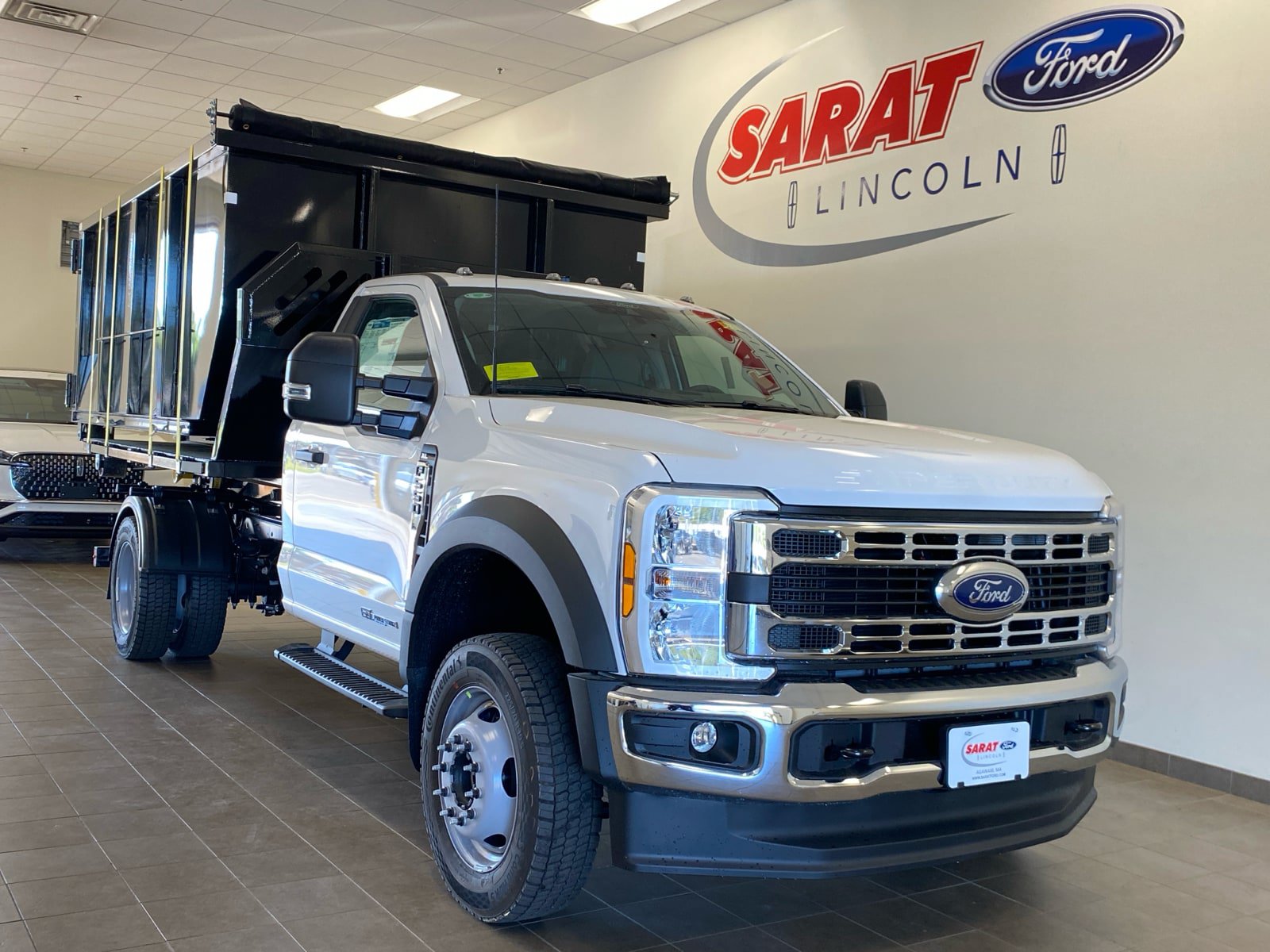 New 2026 Ford F550 4x4 Regular Cab Super Duty image 2