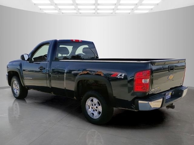 Used 2010 Chevrolet Silverado 1500 LT w/ Interior Plus Package image 8