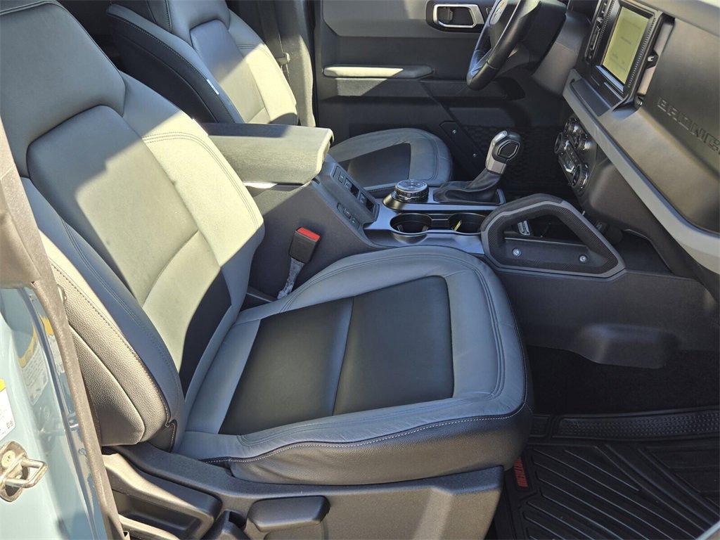 Used 2023 Ford Bronco Big Bend image 15