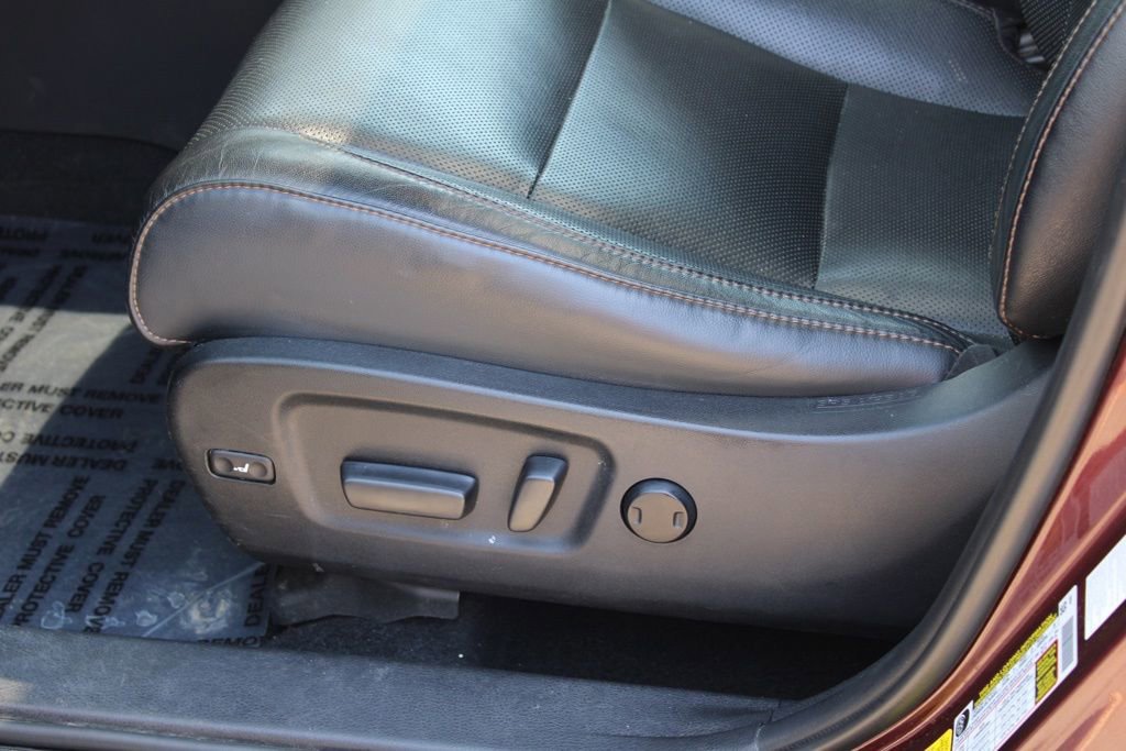 Used 2019 Toyota Highlander Limited image 18