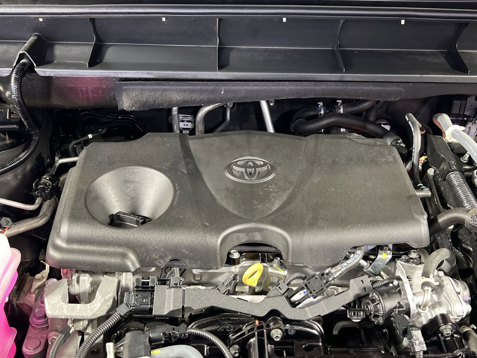 Used 2023 Toyota Highlander Platinum image 30