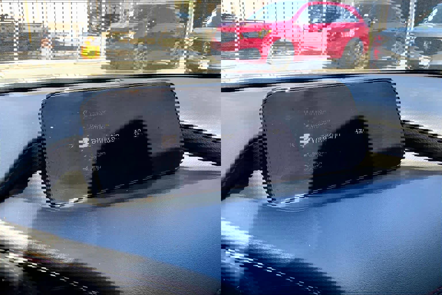 Used 2023 MAZDA MAZDA3 s image 32