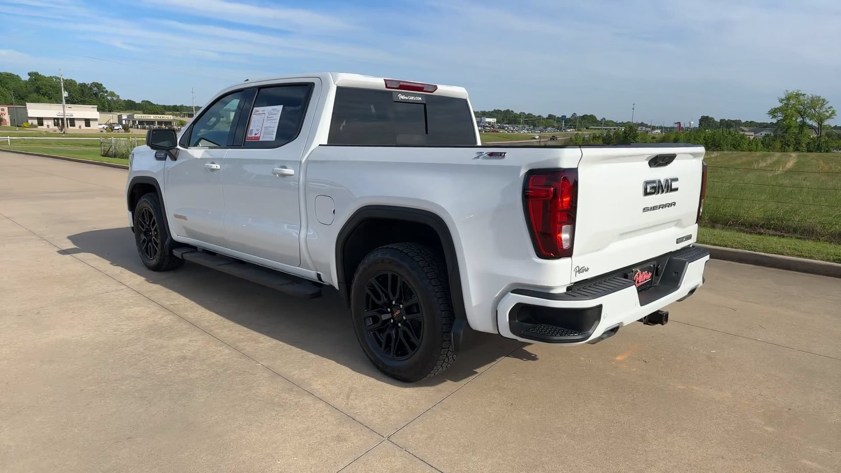 Used 2024 GMC Sierra 1500 Elevation w/ Elevation Premium Package AWD/4WD image 6