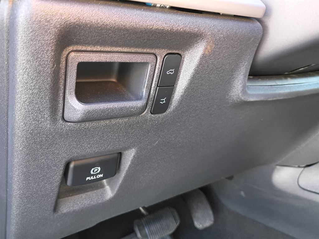 Used 2025 Ford Expedition Max Active RWD image 15